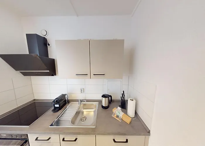 Wohlfuehlapartment Fuer 5 Personen, Haltestelle Der Linie 5 In Unmittelbarer Naehe, Wlan Lejlighed